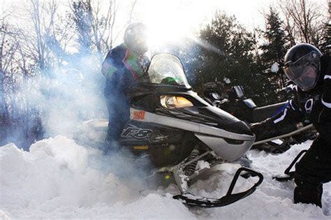 Allegan County Offers Free Snowmobile Class