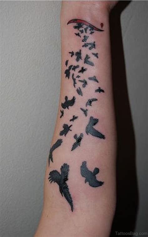 56 Charming Birds Tattoos For Wrist