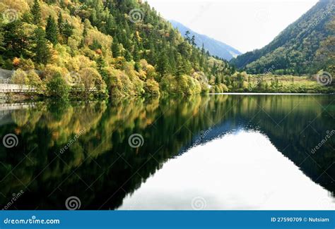 Panda Lake Jiuzhaigou National Park Sichuan Stock Image Image Of Lake