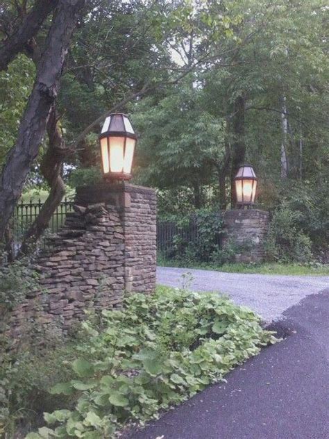 88 Best Rustic And Country Driveways Images On Pinterest Landscaping