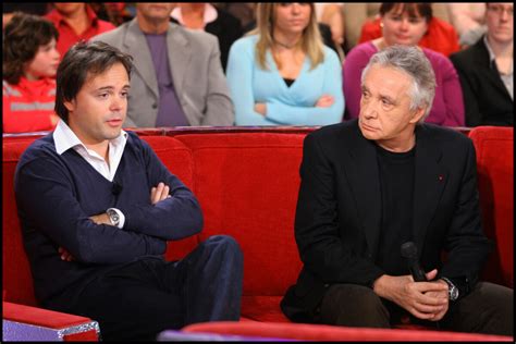 Photo Michel Sardou Et Son Fils Romain Sardou Enregistrement De Vivement Dimanche Le 24