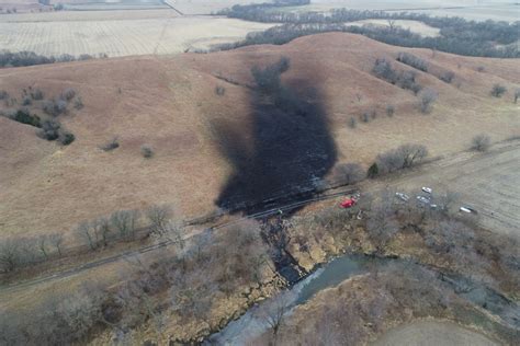 Keystone Pipeline Shuts Down After Oil Spill In Kansas Creek PBS NewsHour