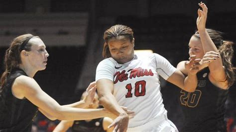 Missouri Womens Basketball Team Loses Forward Kayla Mcdowell To Acl