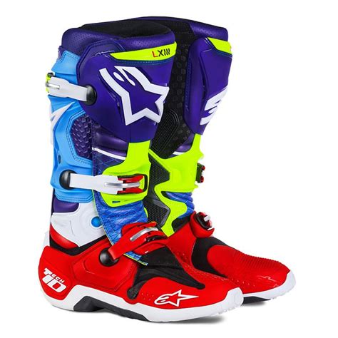 The tech 10's comfort is legendary and a key feature in making the boot a pleasure to wear in all conditions. Bottes Moto Cross et Enduro ALPINESTARS | Bottes moto ...