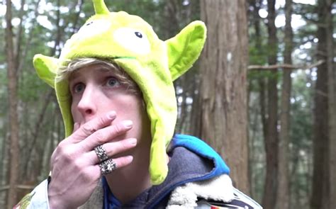 Youtuber Logan Paul Apologises After Filming And Joking About Suicide