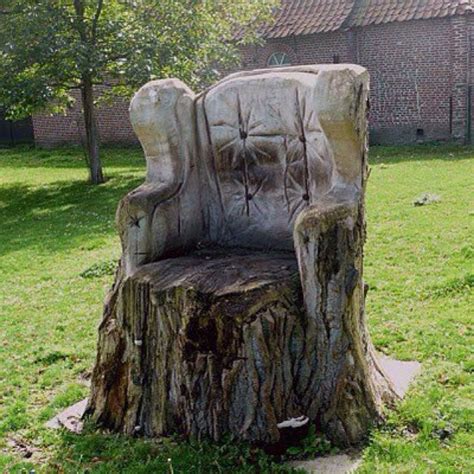 Anyone Good With A Chainsaw Upcycle Garden Garden Furniture Tree Stump