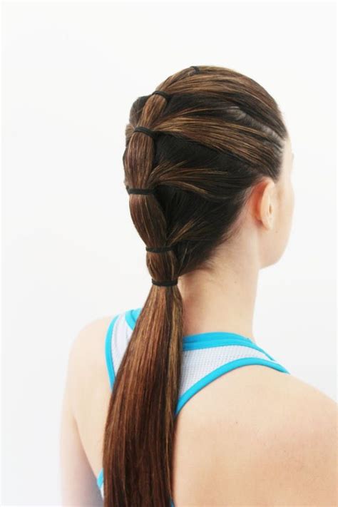 13 Hot Hairstyles To Rock At The Gym Sporty Hairstyles Gym