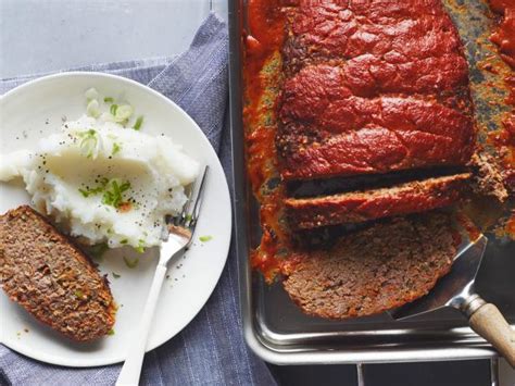 From traditional takes slathered in ketchup or barbecue sauce to recipes with a twist, meatloaf is guaranteed to be a hit whenever you bring it to the dinner table. meatloaf recipe food network bobby flay