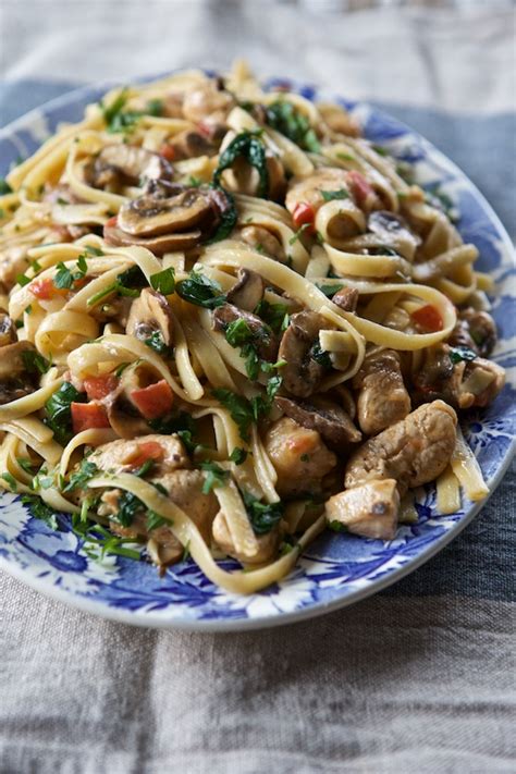 Butter And Garlic Pasta With Chicken Marla Meridith