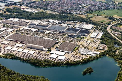 Luftbild Wörth am Rhein Werksgelände der Daimler Truck AG in Wörth am