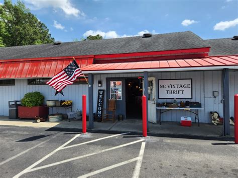 Nc Vintage Thrift Store And Market At Southland In Moyock Nc