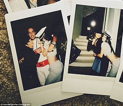 Kendall Jenner Dances With Stripper At Her Birthday Party Daily Mail