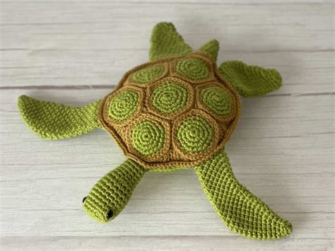 Napali The Sea Turtle Free Crochet Pattern Off The Beaten Hook