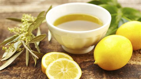 Olivenöl-Zitronensaft-Detox: So reinigst du die Leber