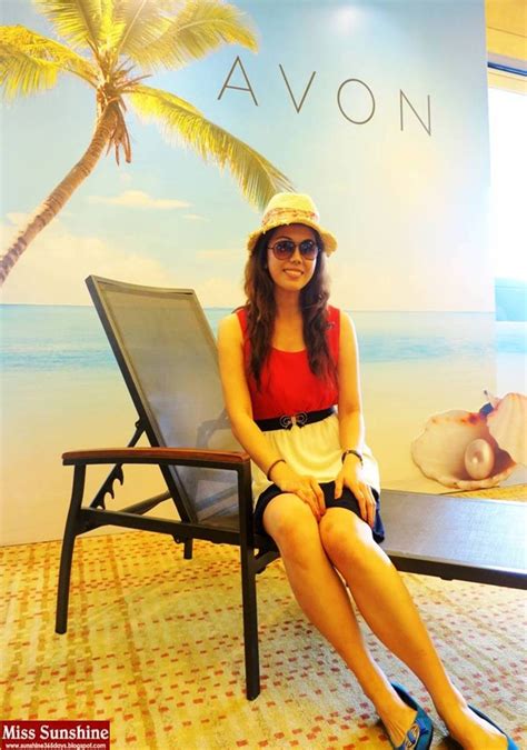 Sunshine Kelly Beauty Fashion Lifestyle Travel Fitness Avon