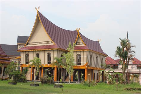 Gambar rumah mewah selebriti dunia dan indonesia 44 foto. Rumah adat - Wikiwand