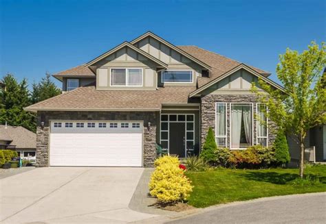 Both food security and safety are the primary concern of the food facility. Proper Food Storage To Deter Rodents | Budget Pest Control