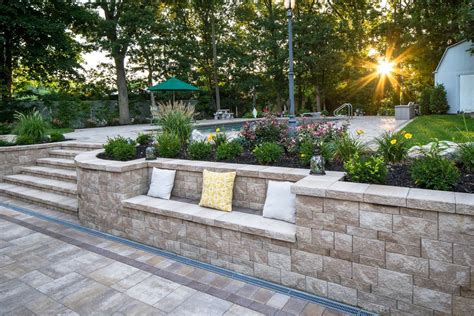Cambridge Pavingstones Outdoor Living Solutions With Armortec In 2020