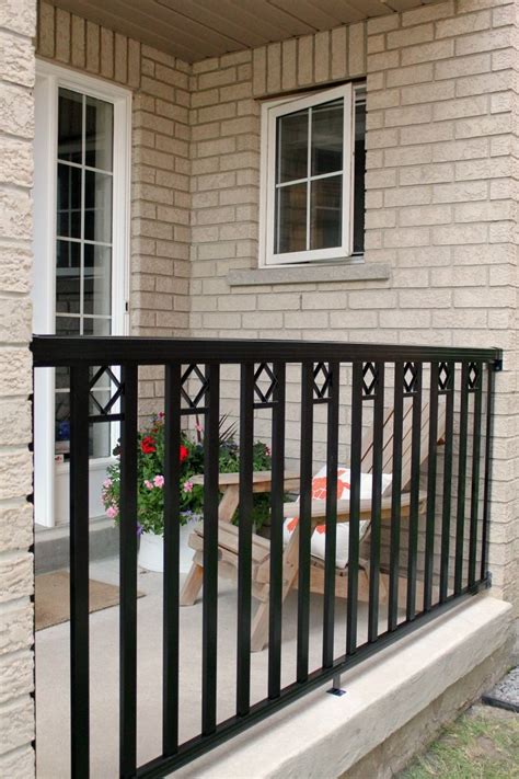 10 Metal Porch Railing Designs DECOOMO