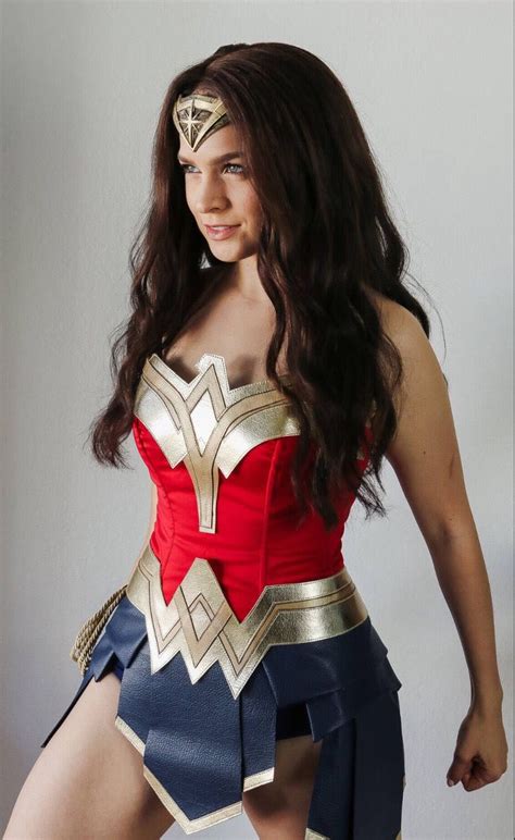 Wonder Woman Cosplay Superhero Costume Custom Made Mulher Maravilha Fantasia Festa Mulher