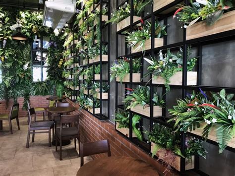 Modern Restaurant Design Made Easy With Interior Design Plants