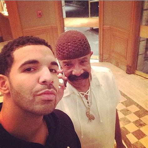 Drake With His Dad Aubrey Drake Old Drake Drake Drizzy