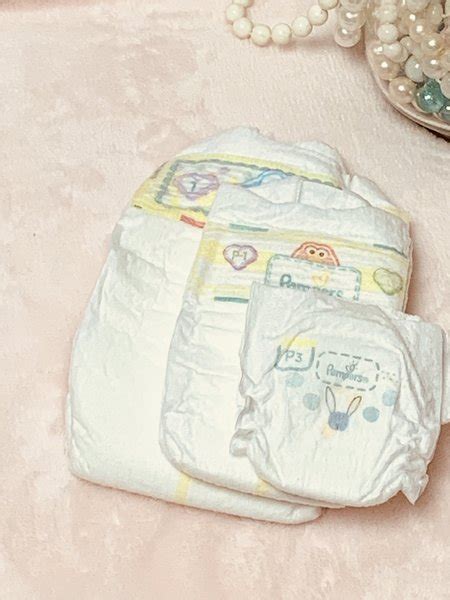 Micro Diapers By Pampers P 3