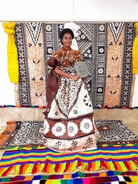 Pin By Dan Tukai On Fiji Clothing Fiji Clothing Polynesian Dress