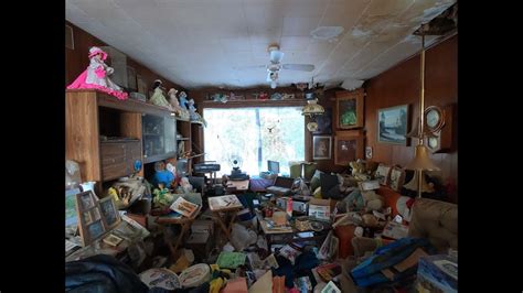 Exploring The Abandoned Time Capsule Country house, Ashes Found