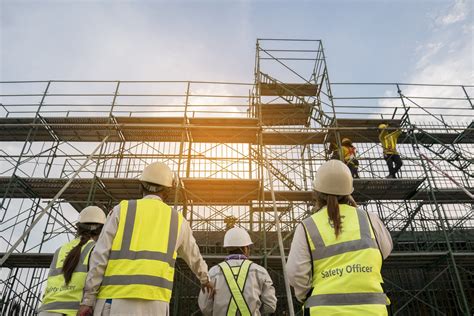 What Does A Construction Safety Officer Do