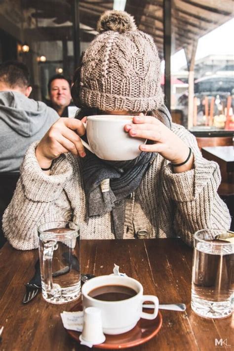 My Girlfriend Hates To Pose For Me French Photographer’s Beautiful Photo Series Moves The World