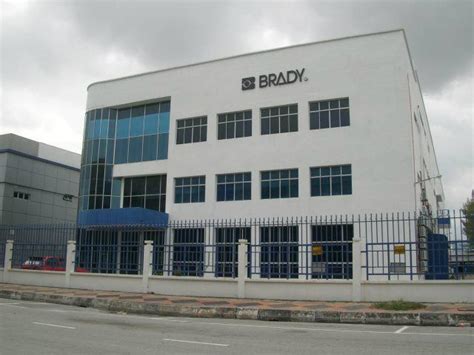 Infineon technologies offers a wide range of semiconductor solutions, microcontrollers, led drivers, sensors and automotive & power management ics. Brady Technology (M) Sdn. Bhd.