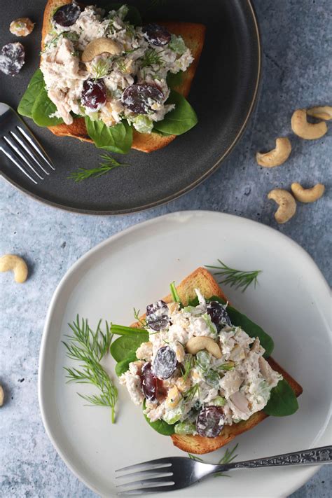 Eat as is or place on sliced croissants with some baby spinach or lettuce. The best chicken salad with grapes and cashews ...