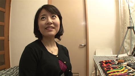 【動画2時間12分】初撮り人妻、ふたたび。 牧村彩香 四十歳 今晩のおかずグッドウィル
