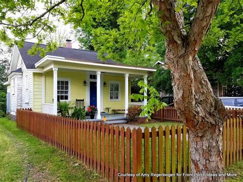 Picket Fence Ideas For Instant Curb Appeal