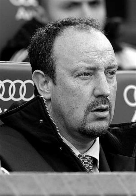 Tehnicianul iberic rafa benitez, în trecut antrenor la real madrid sau chelsea, a renunțat la banii pe care îi câștiga în china și a decis să revină în. Rafa Benítez renueva hasta 2014 | Últimas noticias ...