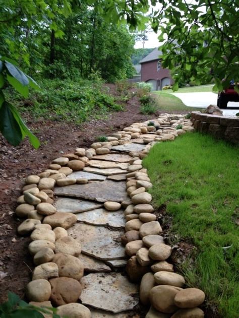 10 Ideas On Making Your Own Dry Creek Bed Dry Creek Bed River Rock