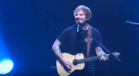 Ed Sheeran Performs “shape Of You” And “castle On The Hill” At Iconic Sydney Opera House Must