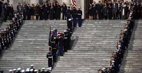 Photos And Video Of George Hw Bush Lying In State Ceremony At Us