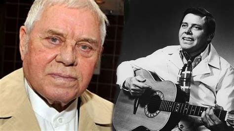 The Life And Tragic Ending Of Tom T Hall Youtube