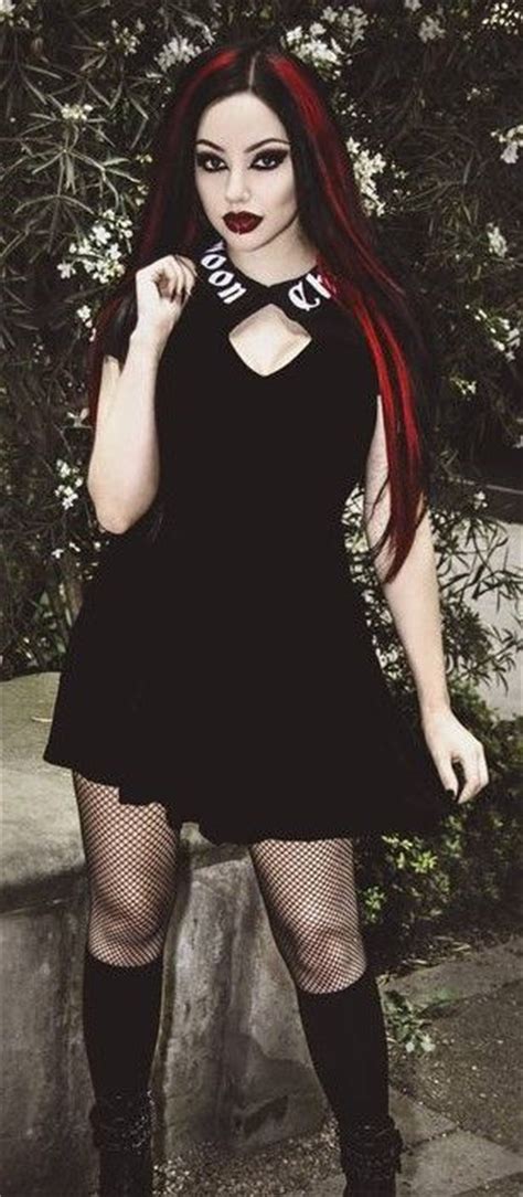 Dani Divine Gothic Girls Goth Beauty Dark Beauty Dark Fashion