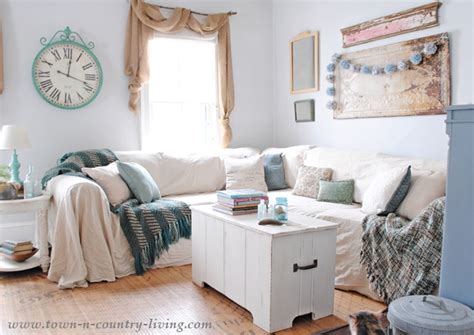 Add some fun slipcover details with zipper, velcro and button closures to make your slipcover show some personality. No Sew Drop Cloth Slipcover - Town & Country Living
