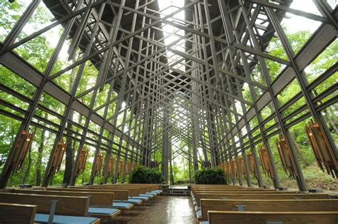 Thorncrown Chapel Arkansas Great Glass Masterpiece Pictures Cnet
