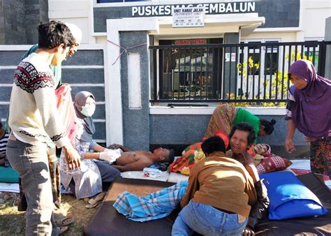 Strong Quake Hits Indonesian Island Killing At Least 14 Arab News