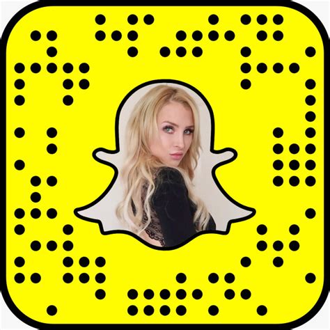 Best Nude Snapchat Stories To Follow