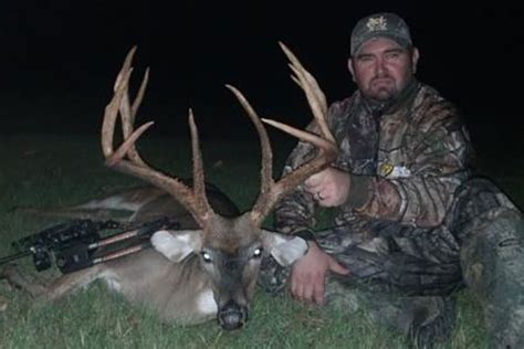 10 Best Tips To Harvesting Your Biggest Buck Ever Bowhunter