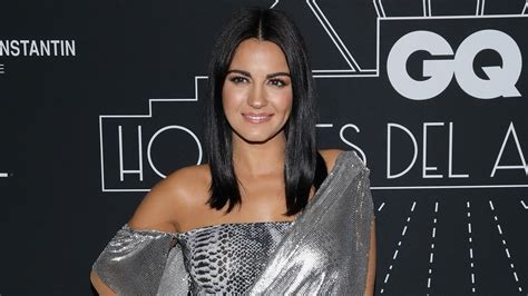 Maite perroni beorlegui (born march 9, 1983) is a mexican actress, singer, songwriter and producer, who is best known for starring in the mexican telenovela rebelde and the netflix' series dark desire. Maite Perroni Bio, Her Childhood, Family Life, Acting ...