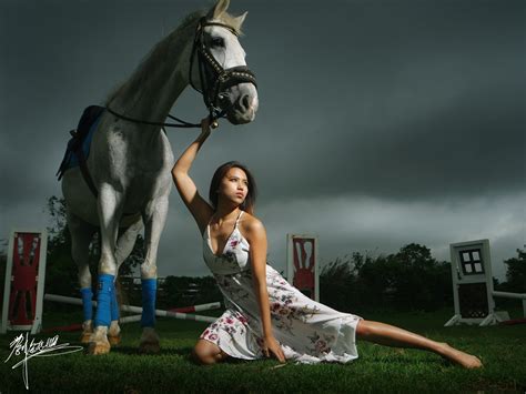 Wallpaper Women Asian Model Horse 2400x1800 Wallpapermaniac