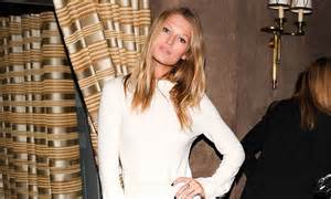 Toni Garrn And Lily Donaldson Get Leggy At Frame Dinner Daily Mail Online