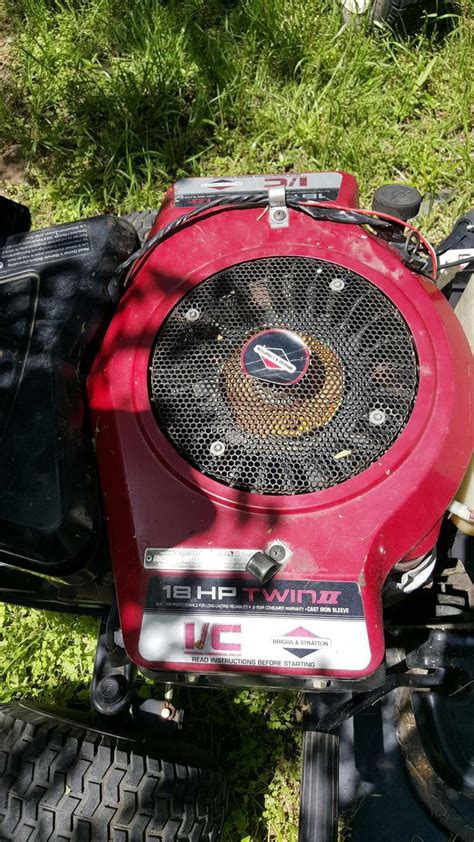 Briggs And Stratton 18 Hp Twin Ii Lawn Mower Engine For Sale In Quinlan